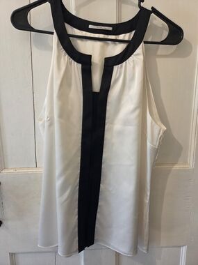 Tahari White Sleeveless Tunic with Black Trim